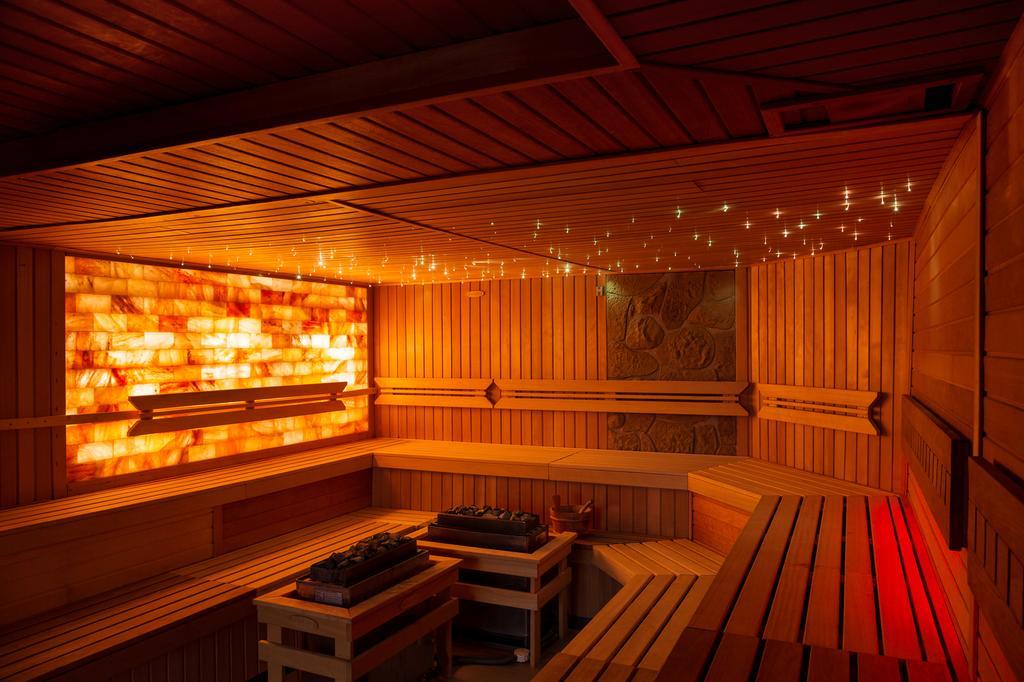 Hotel Uroczysko Cedzyna Luaran gambar