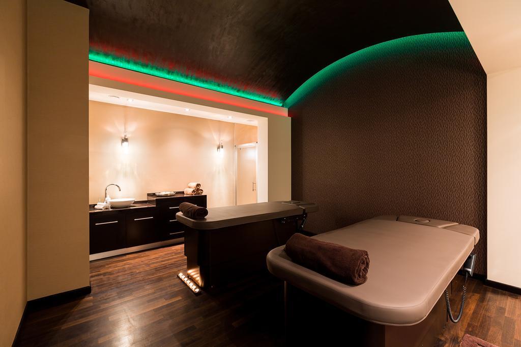 Hotel Uroczysko Cedzyna Luaran gambar