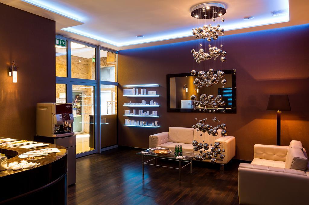 Hotel Uroczysko Cedzyna Luaran gambar
