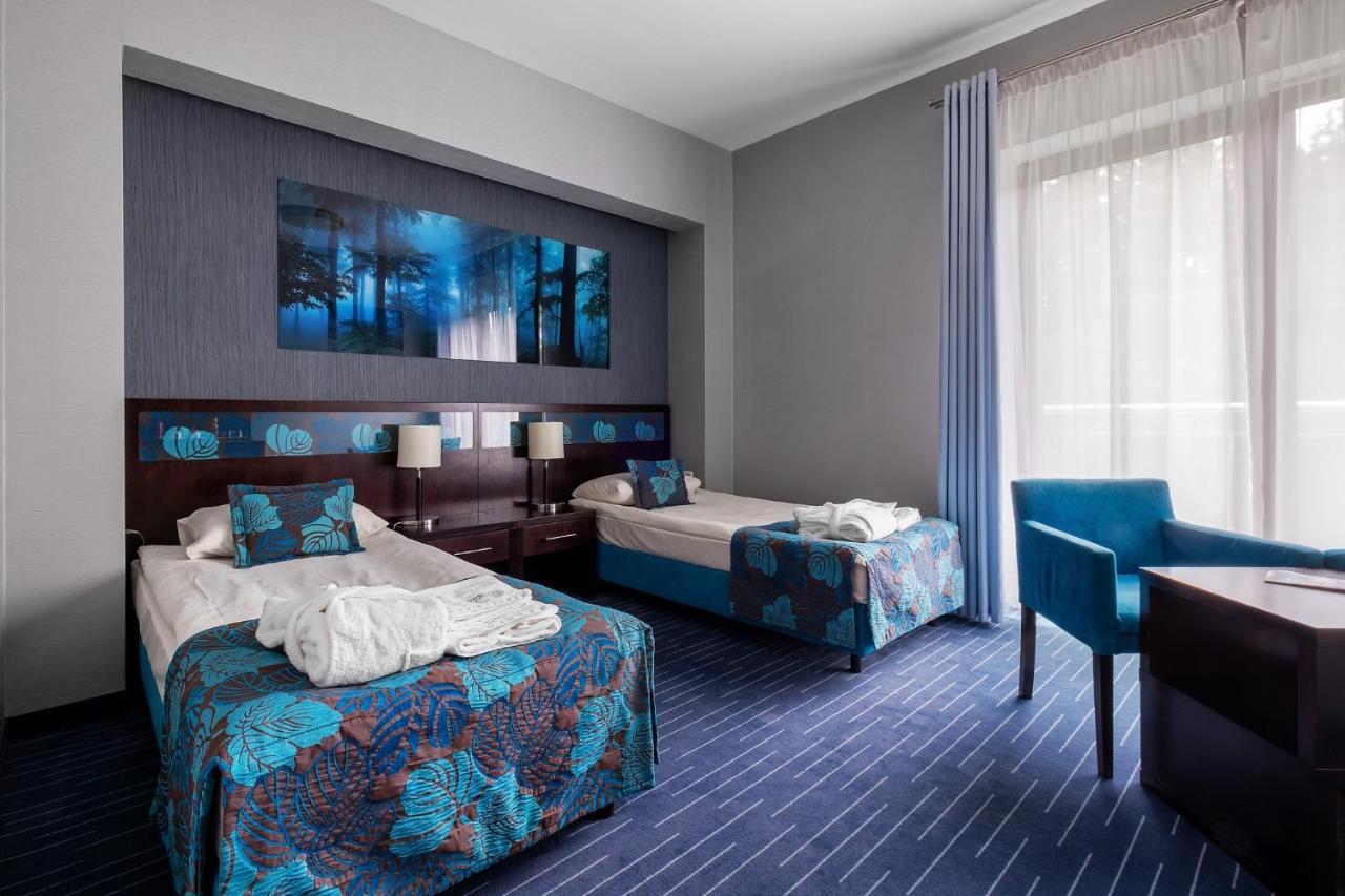Hotel Uroczysko Cedzyna Luaran gambar