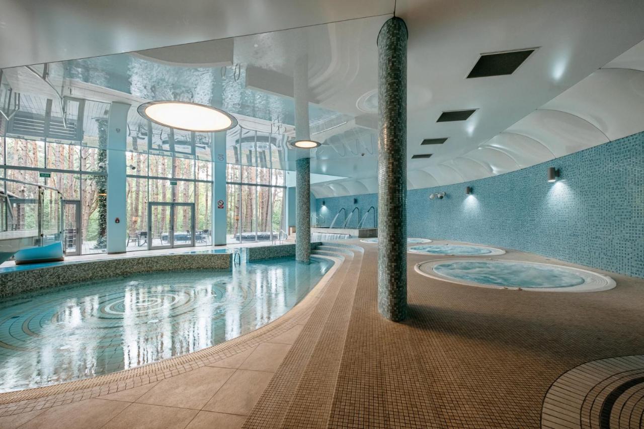 Hotel Uroczysko Cedzyna Luaran gambar