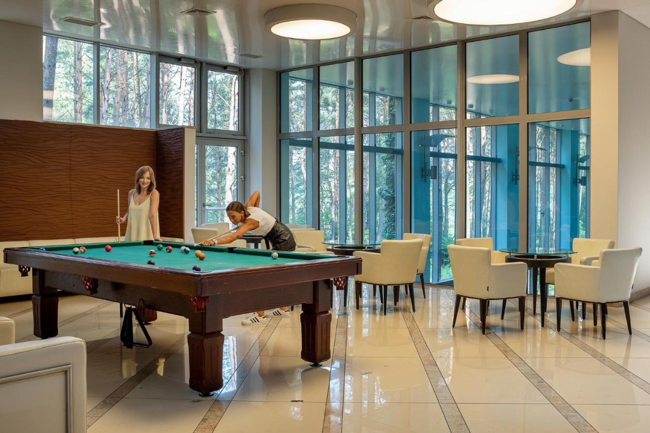 Hotel Uroczysko Cedzyna Luaran gambar
