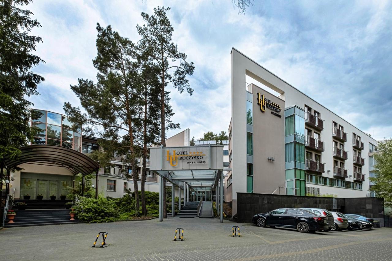 Hotel Uroczysko Cedzyna Luaran gambar